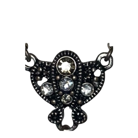 Lia Sophia Women’s Black & White FW Pearls “Mid-Summer’s Night” Drop Necklace - Picture 3 of 4